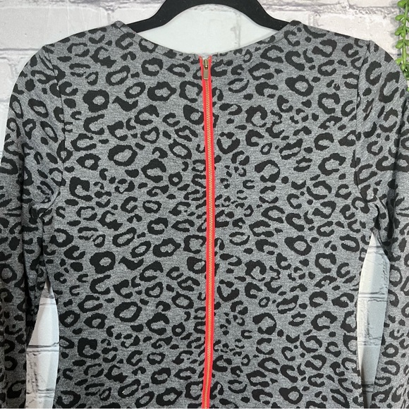 ₽💙2/$40💙Banana Republic Leopard Printed Long Sleeve Dress Size 2/XS - Picture 16 of 16